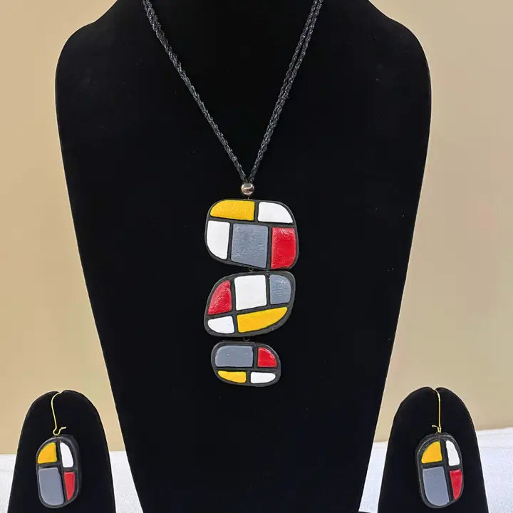Petal Glow Necklace & Earrings