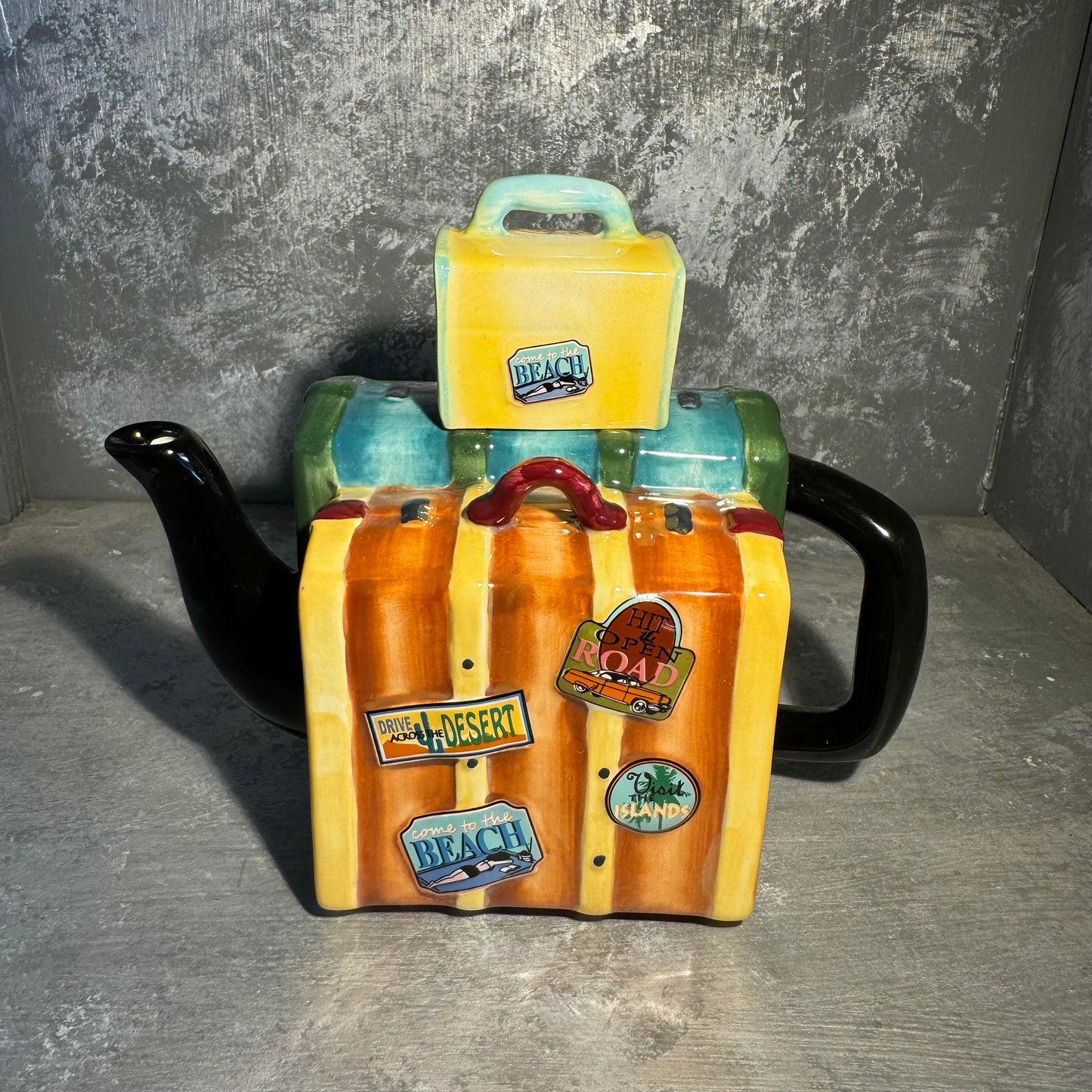 Road Trip Luggage Teapot