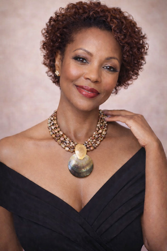 Mother of Pearl Shell Necklace