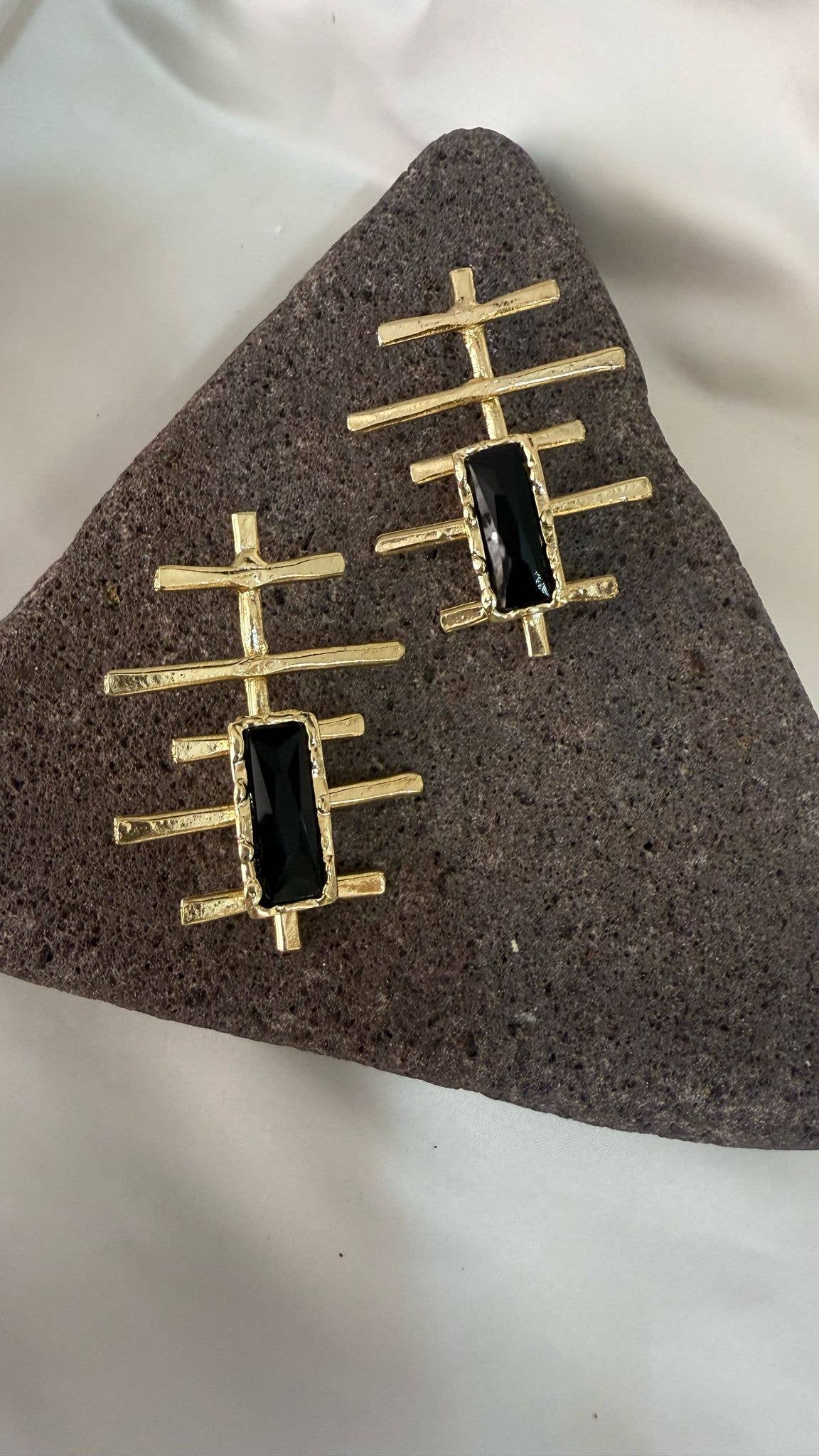 Black Crystal Stone Earrings
