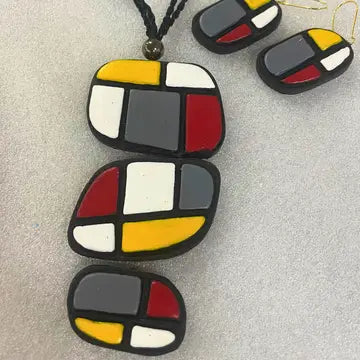 Petal Glow Necklace & Earrings